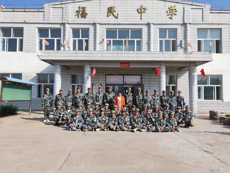 九游娱乐app-宜昌女足斗志昂扬!团结力量共走向胜利(宜昌足协)
